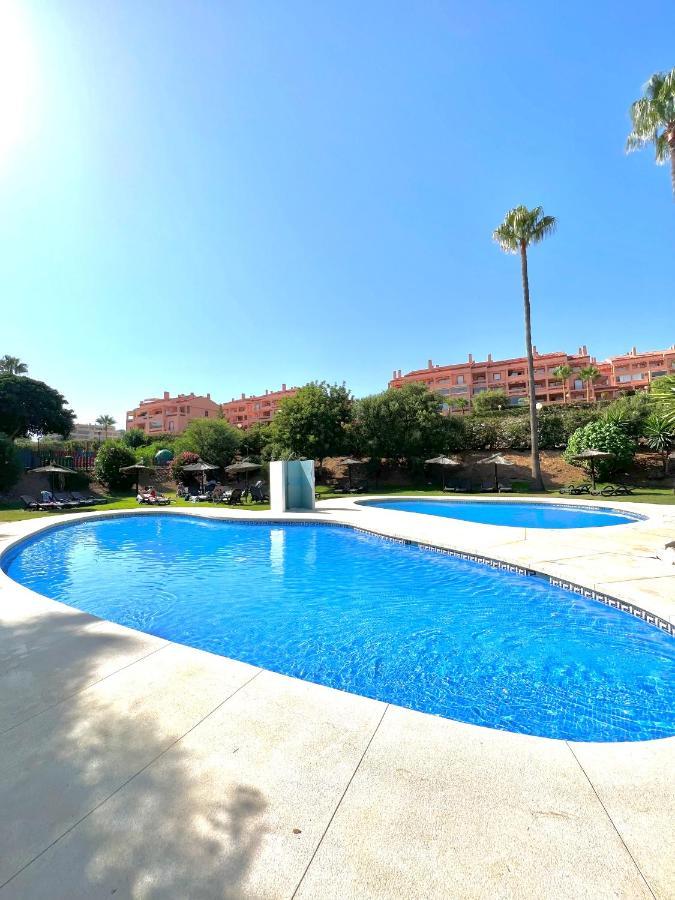 Fabulous Vacation In A 2 Bedroom Townhouse With 2 Terraces Overlooking The Sea, Suitable For 6 People 3 Swimming Pools Tennis And 200 Mts From The Sea El Faro Exteriör bild