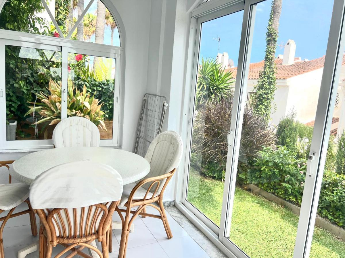 Fabulous Vacation In A 2 Bedroom Townhouse With 2 Terraces Overlooking The Sea, Suitable For 6 People 3 Swimming Pools Tennis And 200 Mts From The Sea El Faro Exteriör bild