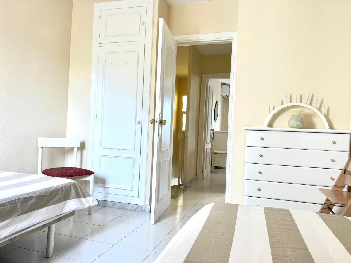Fabulous Vacation In A 2 Bedroom Townhouse With 2 Terraces Overlooking The Sea, Suitable For 6 People 3 Swimming Pools Tennis And 200 Mts From The Sea El Faro Exteriör bild