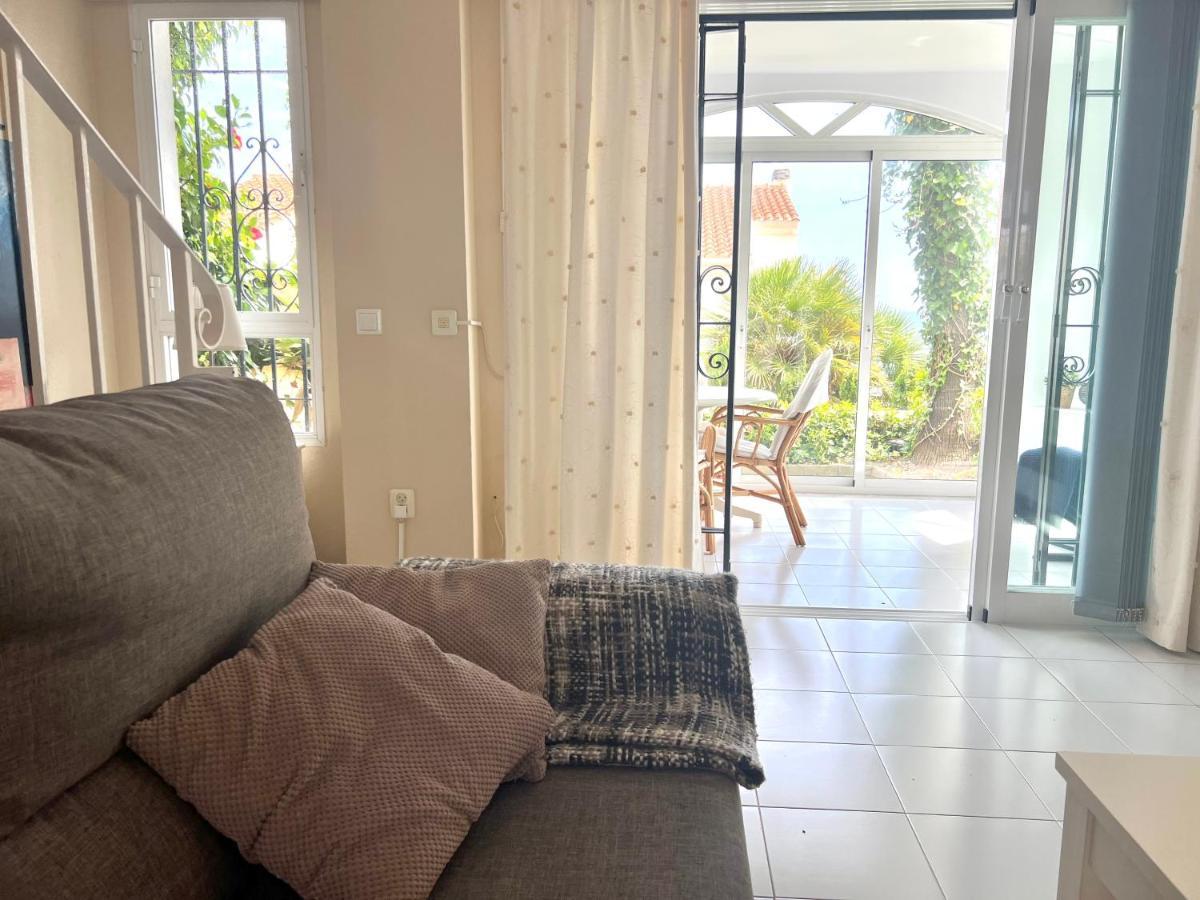 Fabulous Vacation In A 2 Bedroom Townhouse With 2 Terraces Overlooking The Sea, Suitable For 6 People 3 Swimming Pools Tennis And 200 Mts From The Sea El Faro Exteriör bild