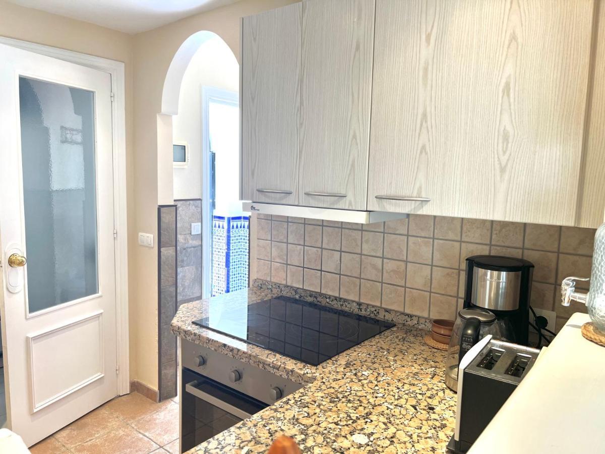 Fabulous Vacation In A 2 Bedroom Townhouse With 2 Terraces Overlooking The Sea, Suitable For 6 People 3 Swimming Pools Tennis And 200 Mts From The Sea El Faro Exteriör bild