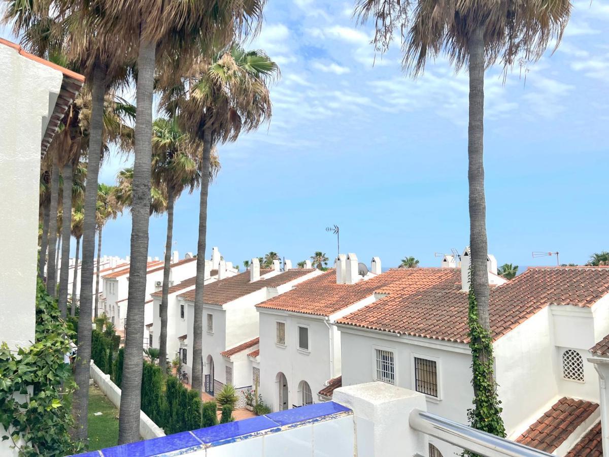 Fabulous Vacation In A 2 Bedroom Townhouse With 2 Terraces Overlooking The Sea, Suitable For 6 People 3 Swimming Pools Tennis And 200 Mts From The Sea El Faro Exteriör bild